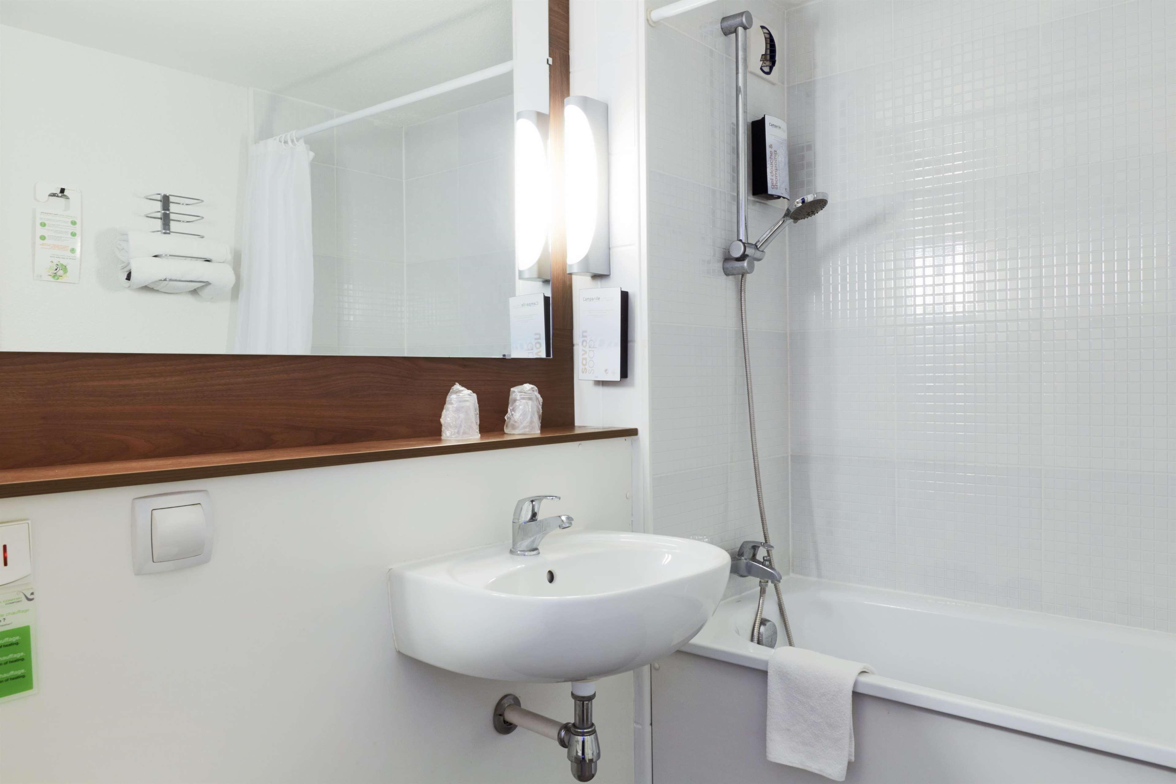Campanile Lille - Lomme Hotel Ngoại thất bức ảnh