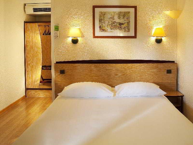 Campanile Lille - Lomme Hotel Ngoại thất bức ảnh